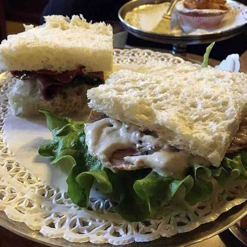 Cent’anni di tramezzino: la storia italiana del sandwich più famoso al mondo