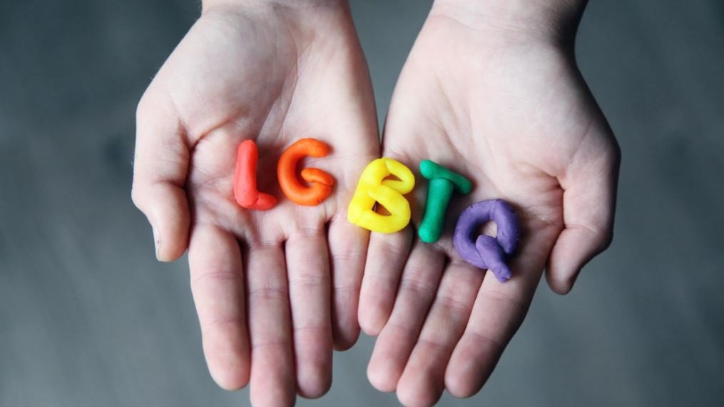 LGBTQ+: negli Stati Uniti più di 2,8 milioni di persone si identificano come trans