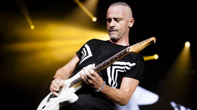 Musica: il 2026 di Eros Ramazzotti, tra un tour mondiale, un album di duetti e l'amore per il nipotino