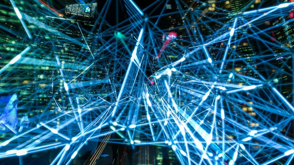 Digitale italiano a 83,4 miliardi nel 2025. AI e cloud spingono la crescita, ma resta il nodo delle competenze