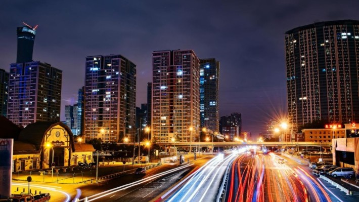 Cina: la crisi immobiliare resta la palla al piede dell'economia