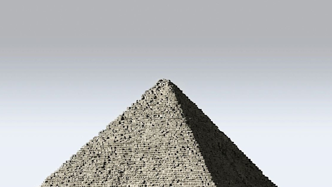 Scoperte in Polonia piramidi più antiche di Giza: la rivelazione che riscrive il Neolitico europeo