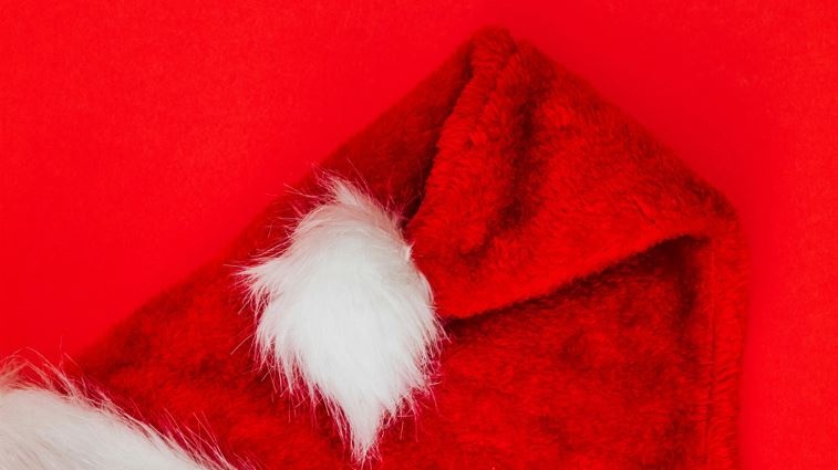 La Banda dei Babbi Natale deruba merci un supermercato di Montreal e le regala ai poveri