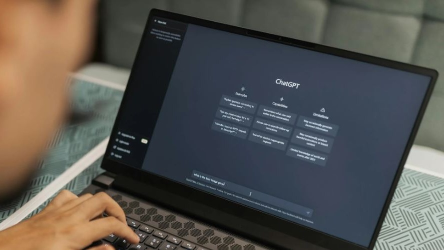 ChatGPT diventa personal shopper, così l’IA trasforma la chat nel nuovo centro commerciale digitale