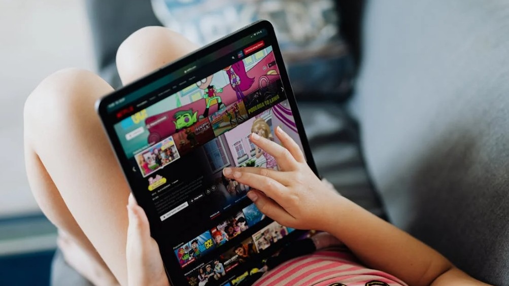 Quanto più bambini e ragazzi stanno al video, più aumentano i rischi di malattie metaboliche