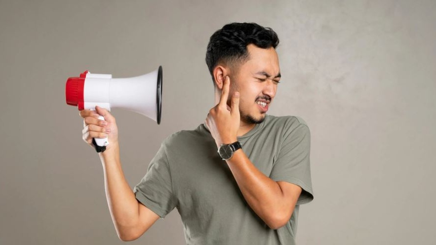 La misofonia: come mai e a chi alcuni suoni danno fastidio