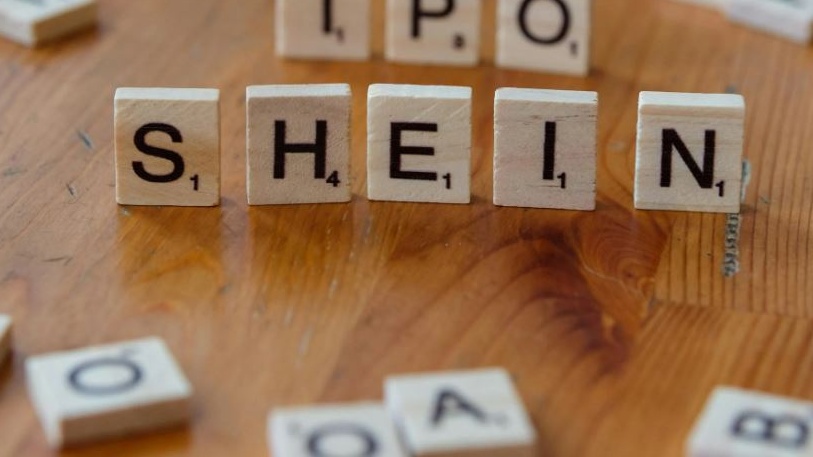 Fast fashion, il lato oscuro della moda veloce, il caso Shein riaccende la polemica globale