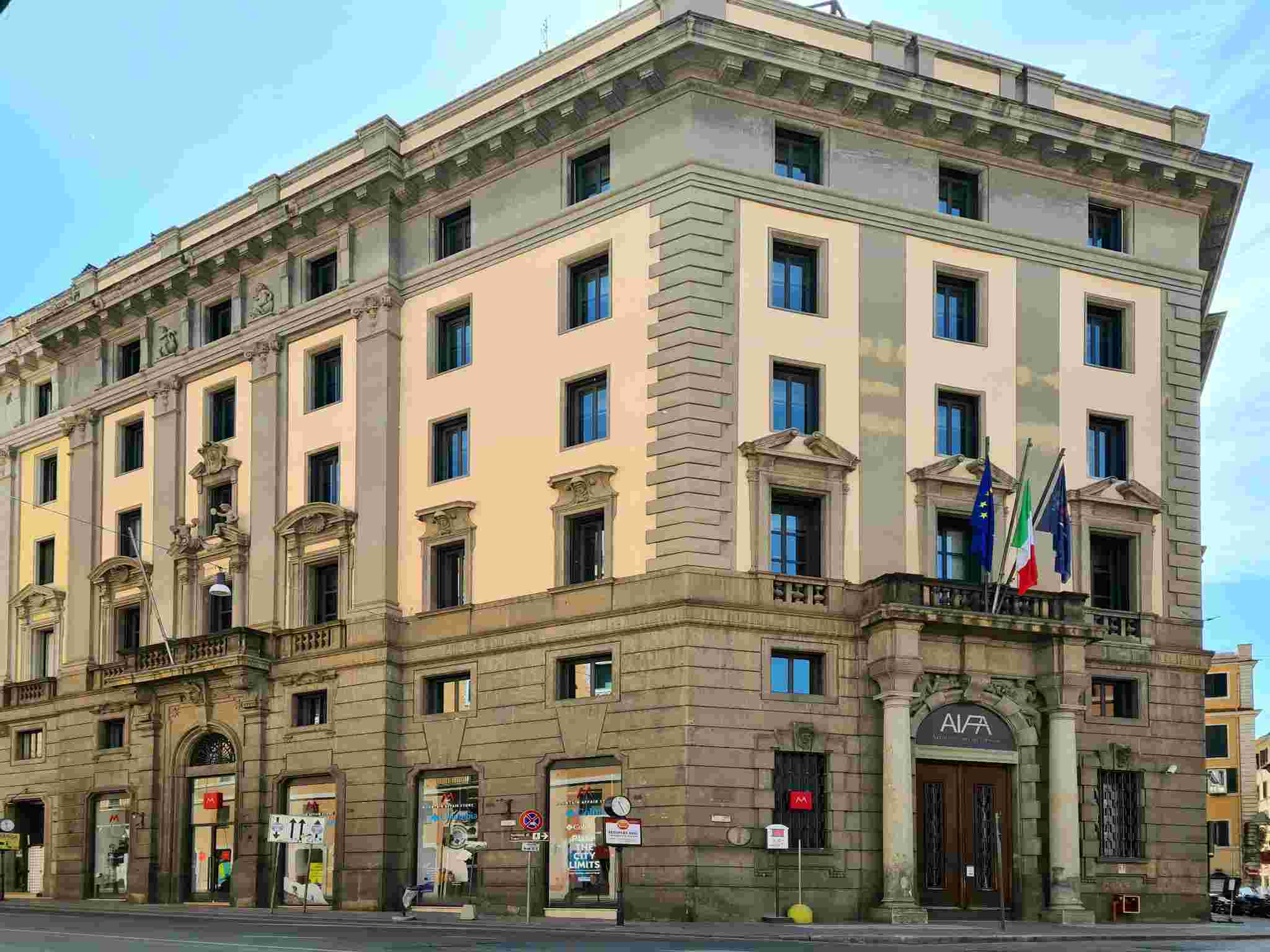 AIFA Ascolta: nasce lo sportello che porta la voce dei pazienti al centro delle decisioni