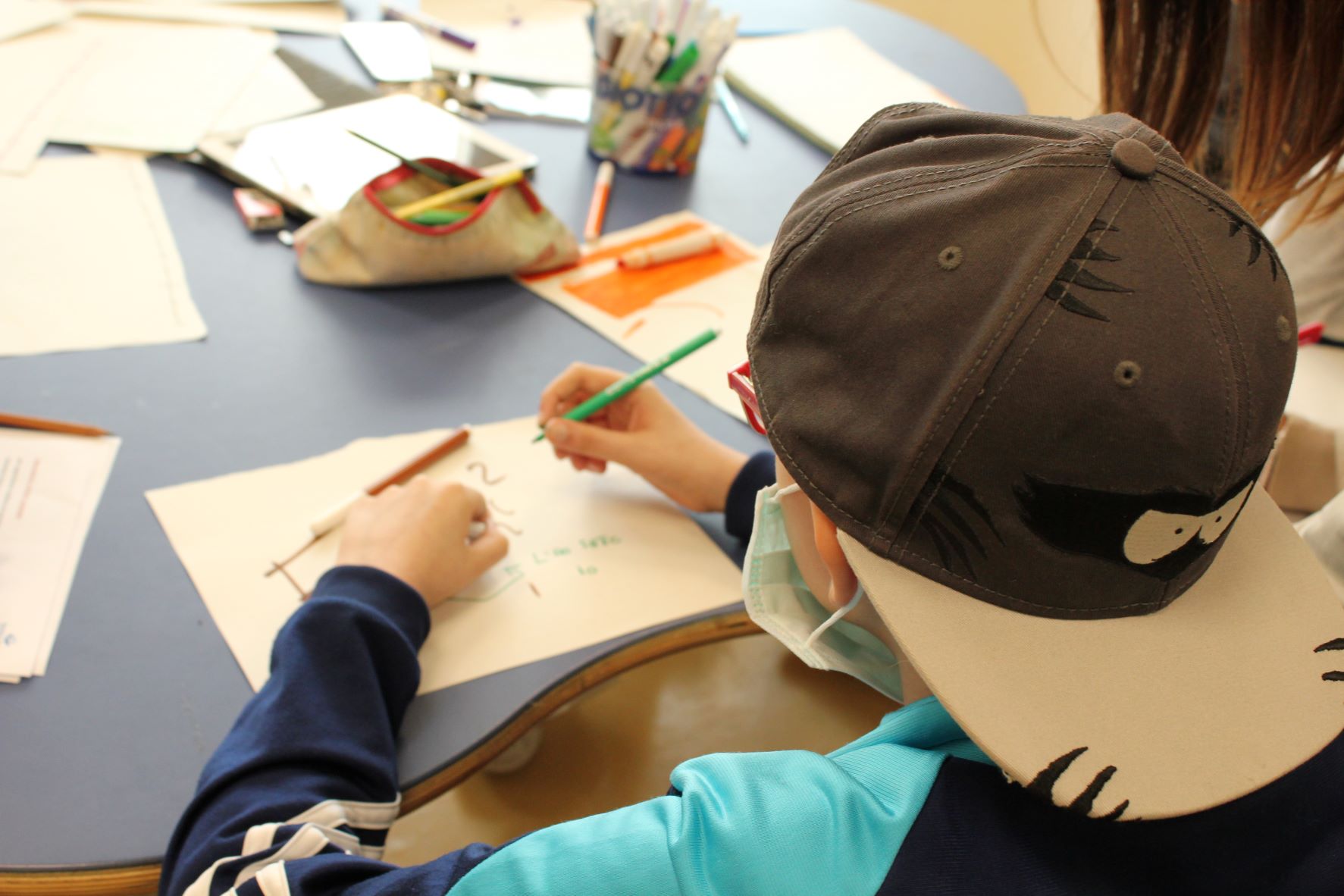 BAMBINI ED EMICRANIA: NON ESISTONO CIBI VIETATI, MA ATTENZIONE AL SOVRAPPESO