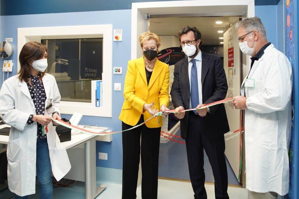 FONDAZIONE BUZZI E L’ASST FATEBENEFRATELLI SACCO INAUGURANO LA NUOVA RISONANZA MAGNETICA 3 TESLA DONATA DA ENEL CUORE