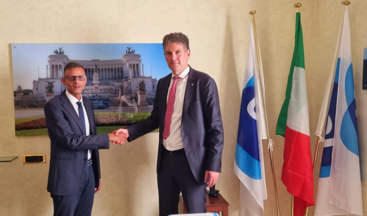 UGL IN SENATO PER RICONOSCIMENTO IMMEDIATO DELLA FIGURA DELL'AUTISTA SOCCORRITORE