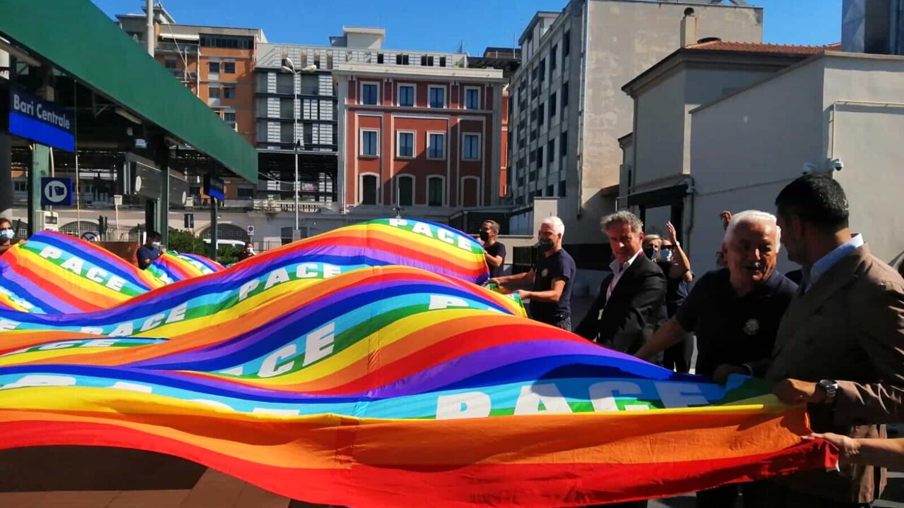 IL TRENO BIANCO DI TRENITALIA RIPARTE PER LOURDES
