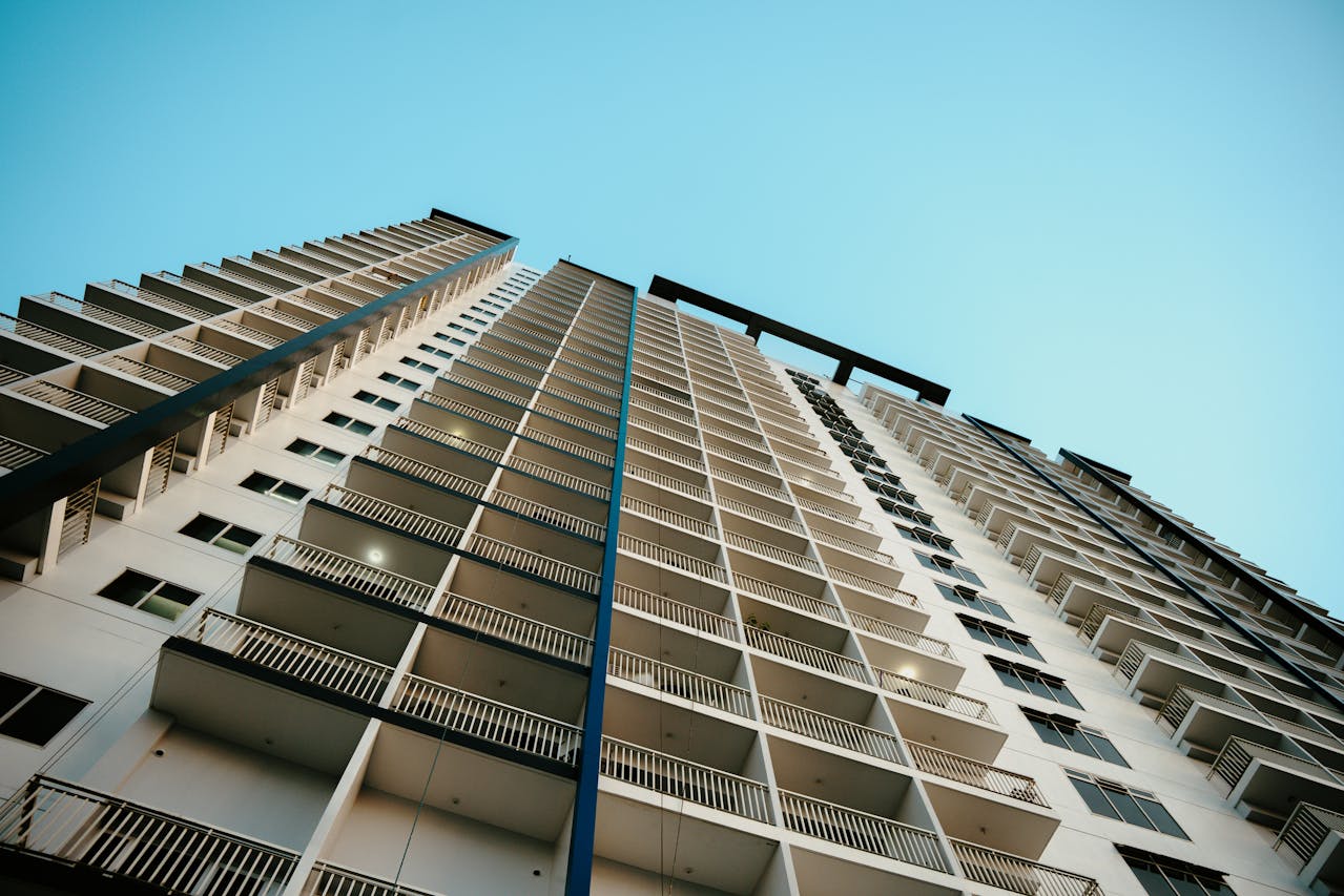 IMMOBILIARE: CROLLO DI UN MERCATO CHE NON C’È