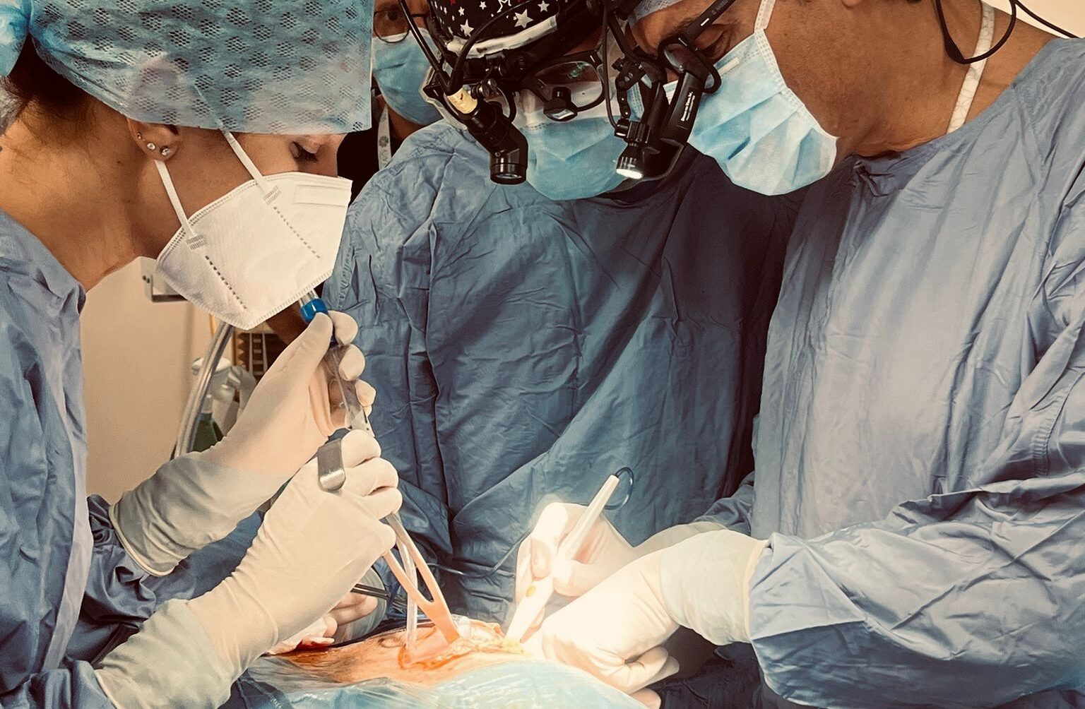 A BARI L'INTERVENTO AL CUORE INNOVATIVO MAI ESEGUITO PRIMA