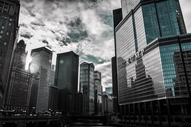 L’EGEMONIA ECONOMICA PASSA PER PANAMA E GROENLANDIA