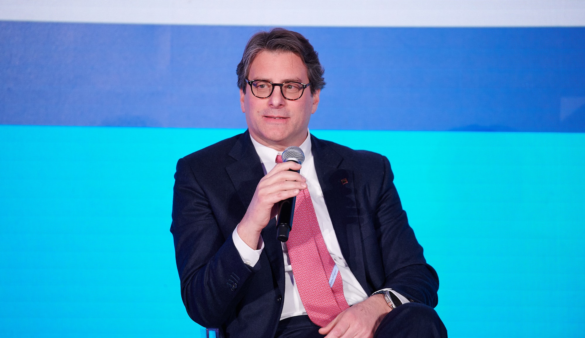 INTESA SANPAOLO LANCIA CRESCIBUSINESS PER 120 LE MICROIMPRESE