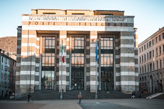 L’ITALIA RIPRENDE LE TELECOMUNICAZIONI